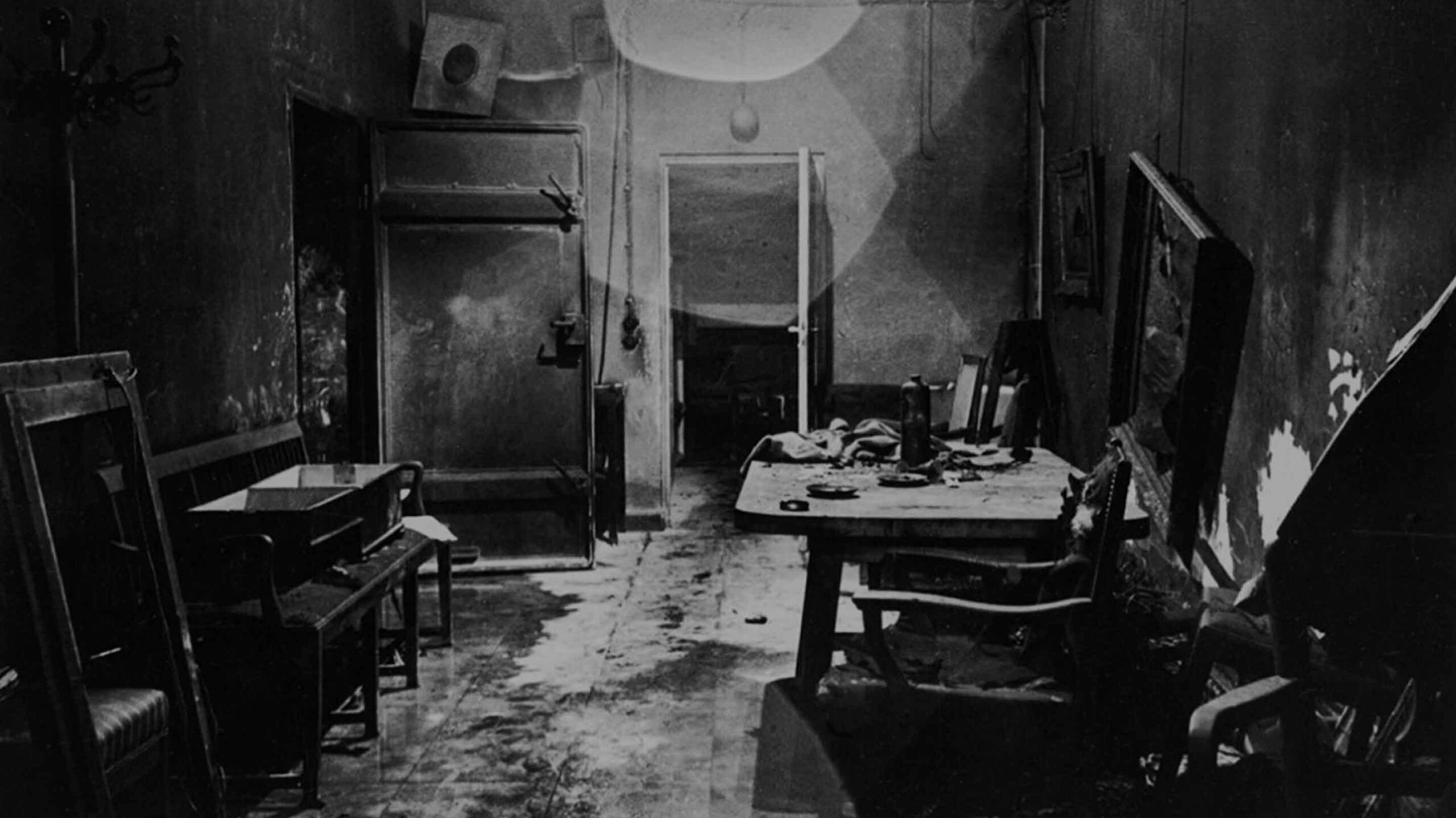 Inside the Fuhrer Bunker